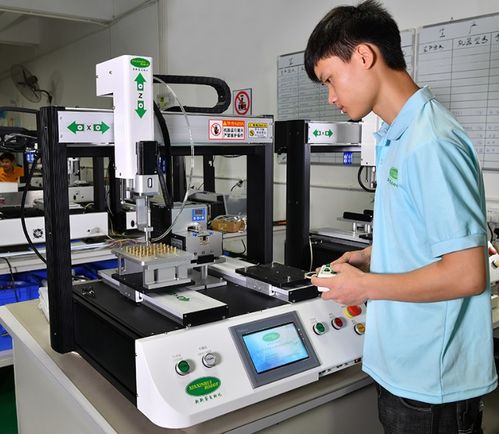 如何選擇稱心如意的自動擰螺絲機廠家 科技服務綜合指南